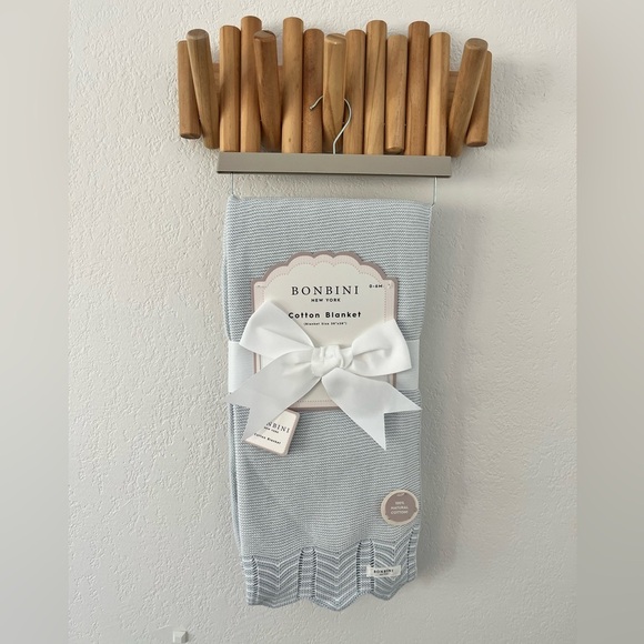 NWT Baby Blanket Blue Quilt - Picture 1 of 3